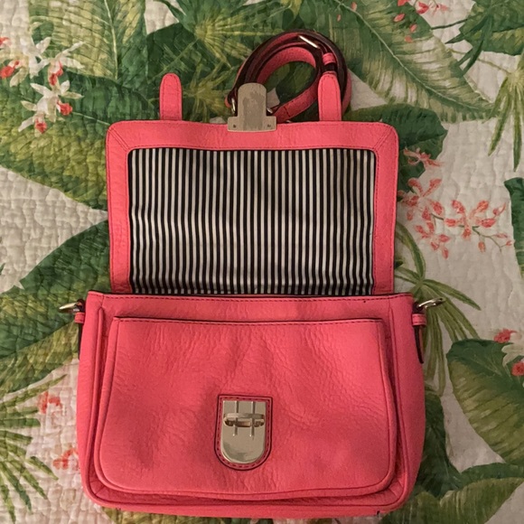 Kate spade crossbody - Picture 3 of 11